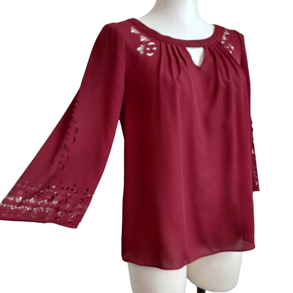 Anthropologie Maeve Blouse Laser Cut Detail Maroon Popover Womens size 4 - Picture 14 of 14